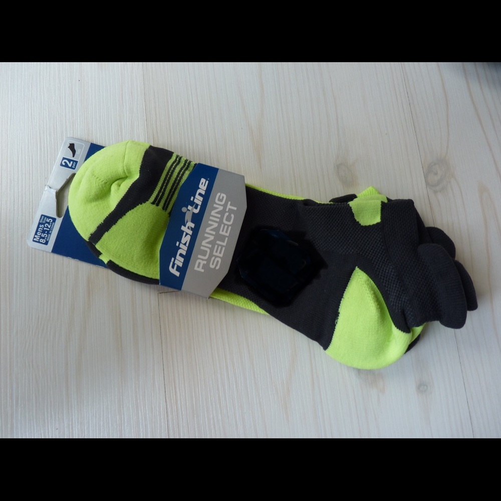 New Finish Line Men’s 2pk Low Cut Socks